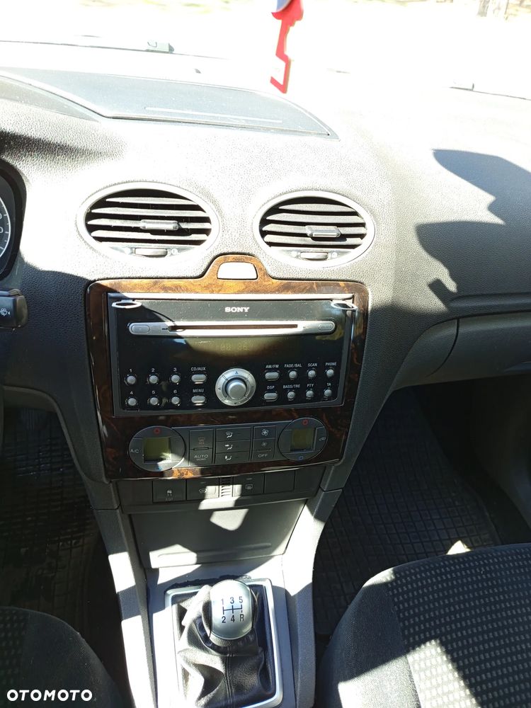 Ford Focus 1.6 FX - 8