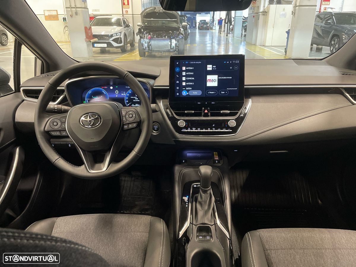 Toyota Corolla Touring Sports 1.8 Hybrid Comfort Plus - 8