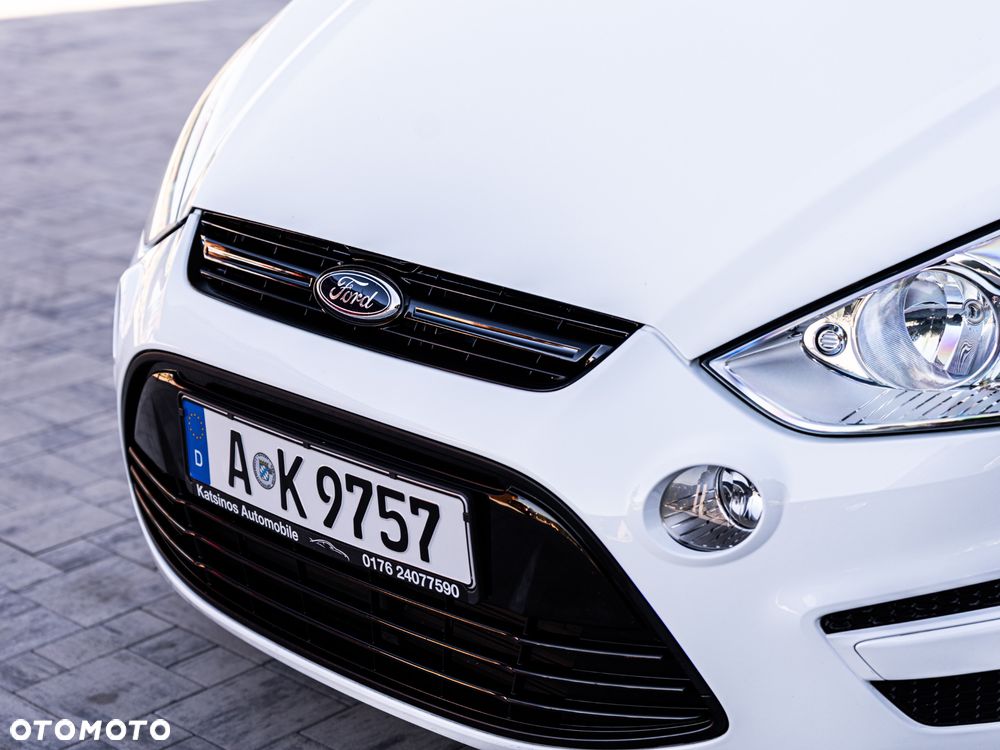 Ford S-Max 2.0 TDCi Titanium - 4