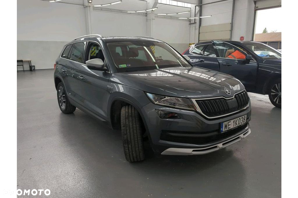 Skoda Kodiaq 2.0 TDI 4x4 Scout DSG - 4