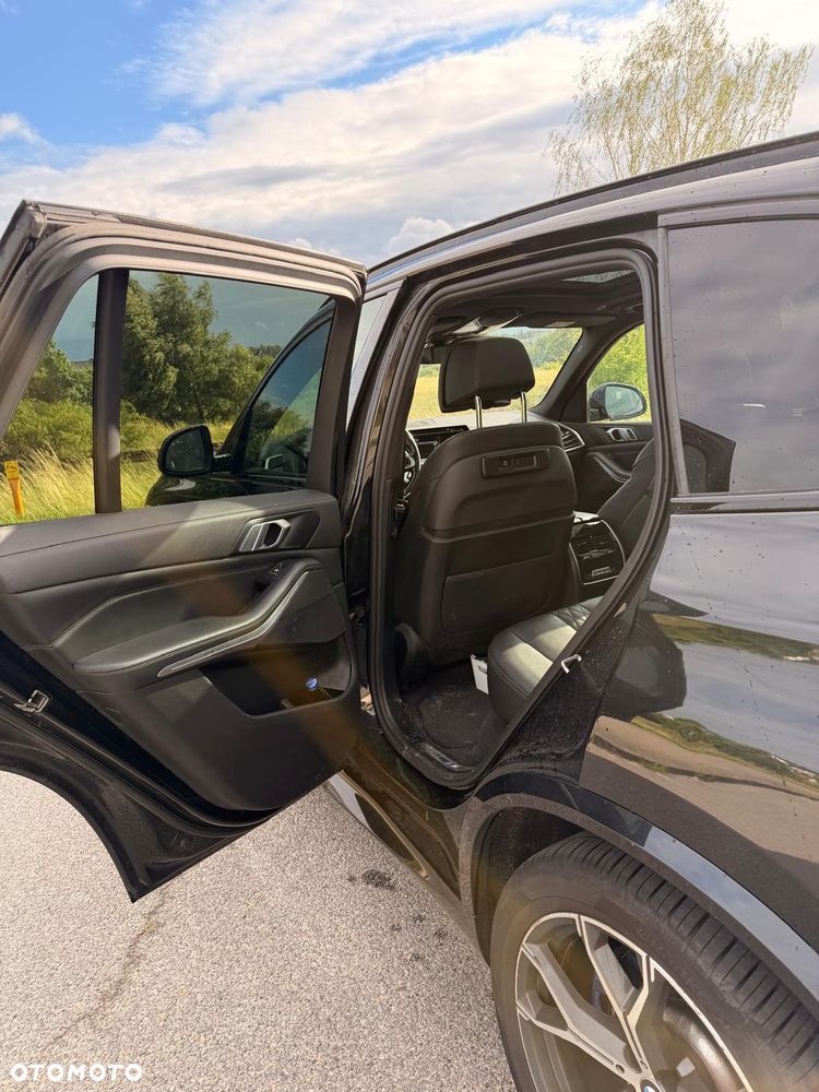 BMW X5 xDrive40d mHEV - 14