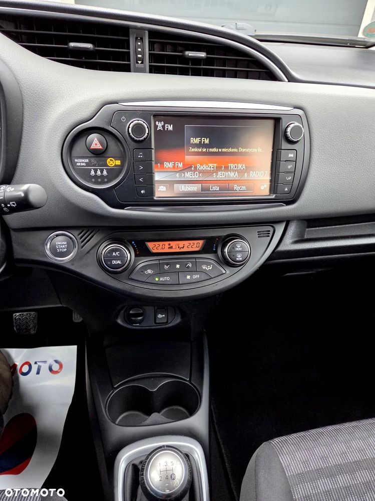 Toyota Yaris - 24