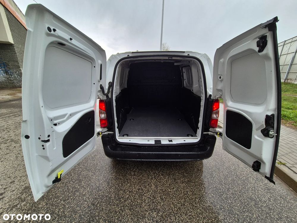 Toyota Proace City - 16