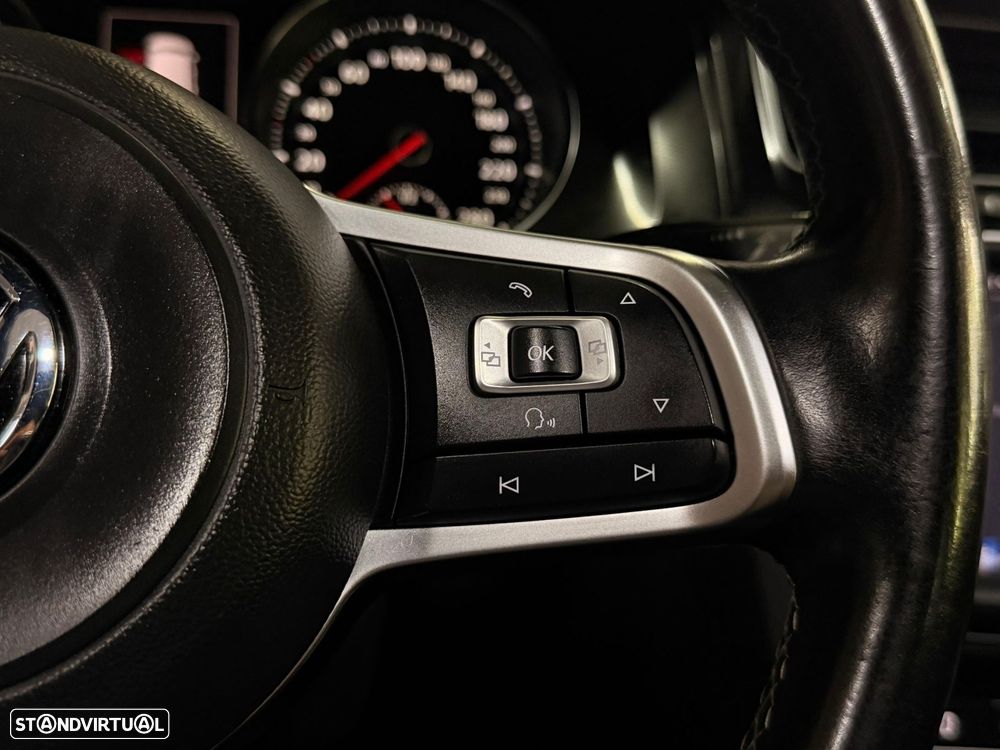 VW Golf 2.0 TDI GTD - 27