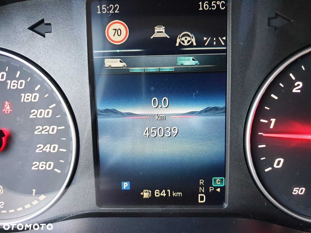 Mercedes-Benz Vito - 31