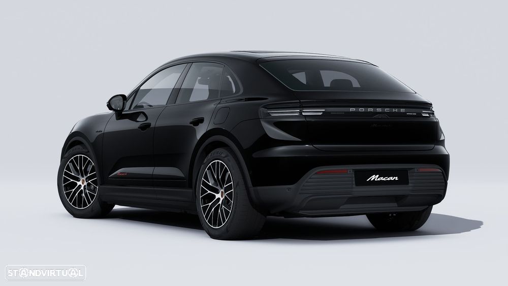 Porsche Macan Electric 4 - 13