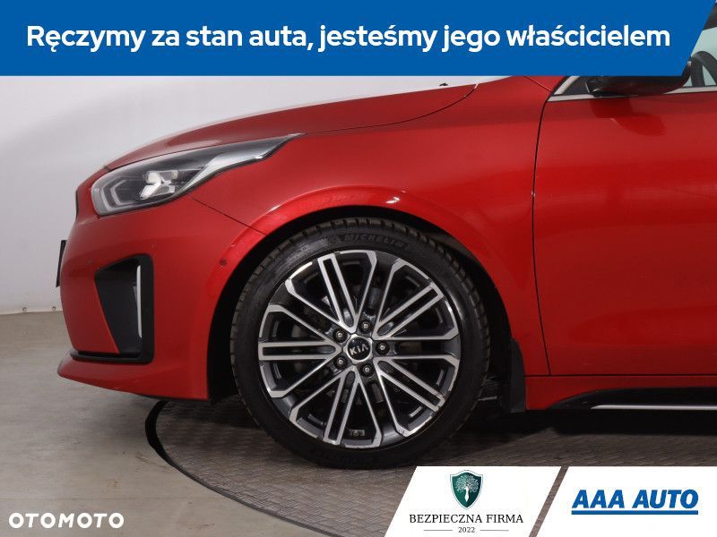 Kia ProCeed - 17