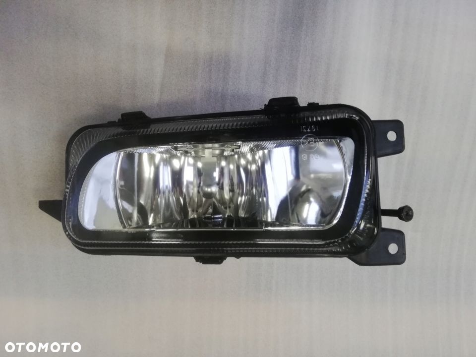 HALOGEN MERCEDES ACTROS MP3 MP3 LH - 5