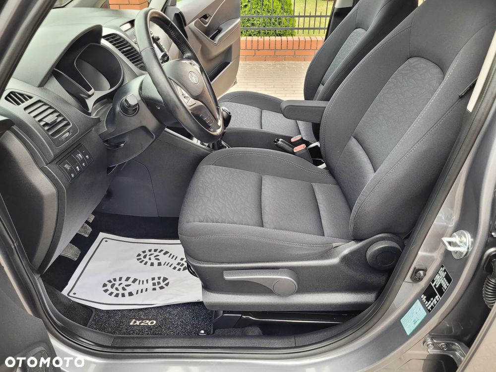 Hyundai ix20 1.4 CRDi Premium - 12