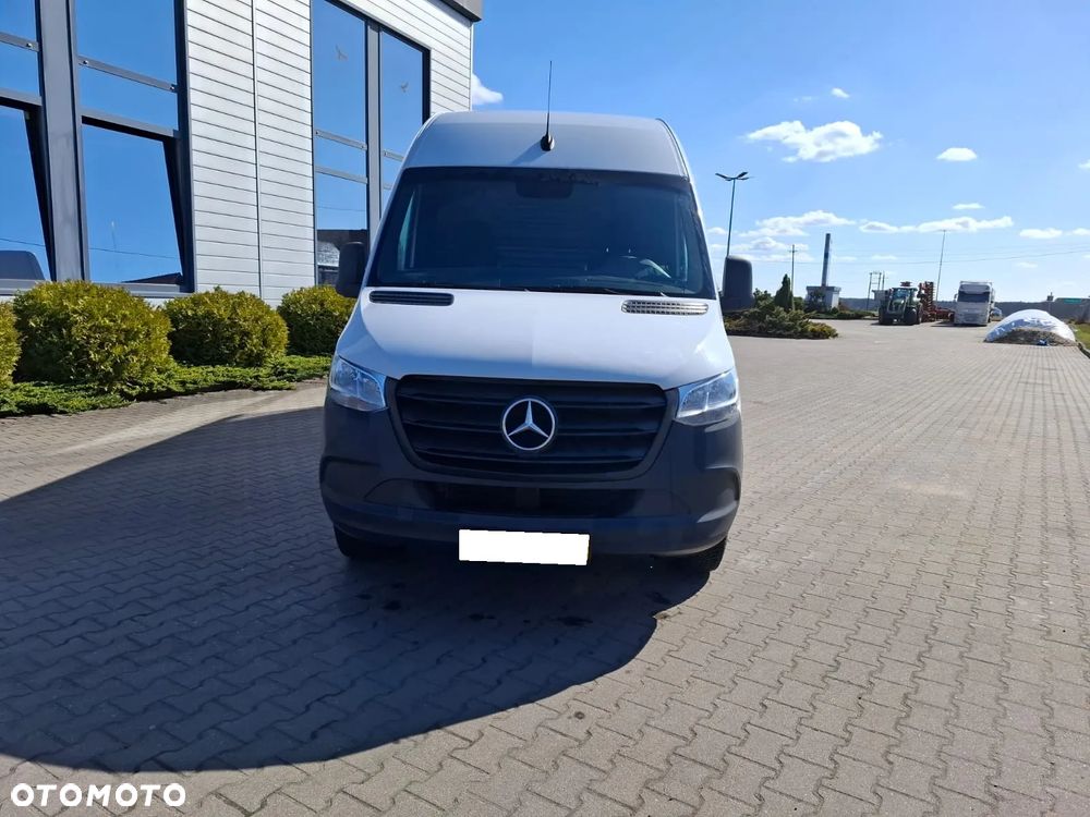 Mercedes-Benz SPRINTER L4H2 - 6