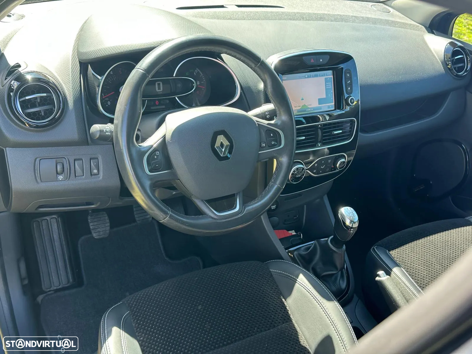 Renault Clio Energy dCi 90 Start & Stop Intens - 12