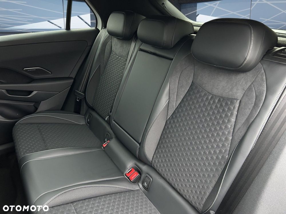 Volkswagen T-Roc 1.5 eTSI R-Line DSG - 7