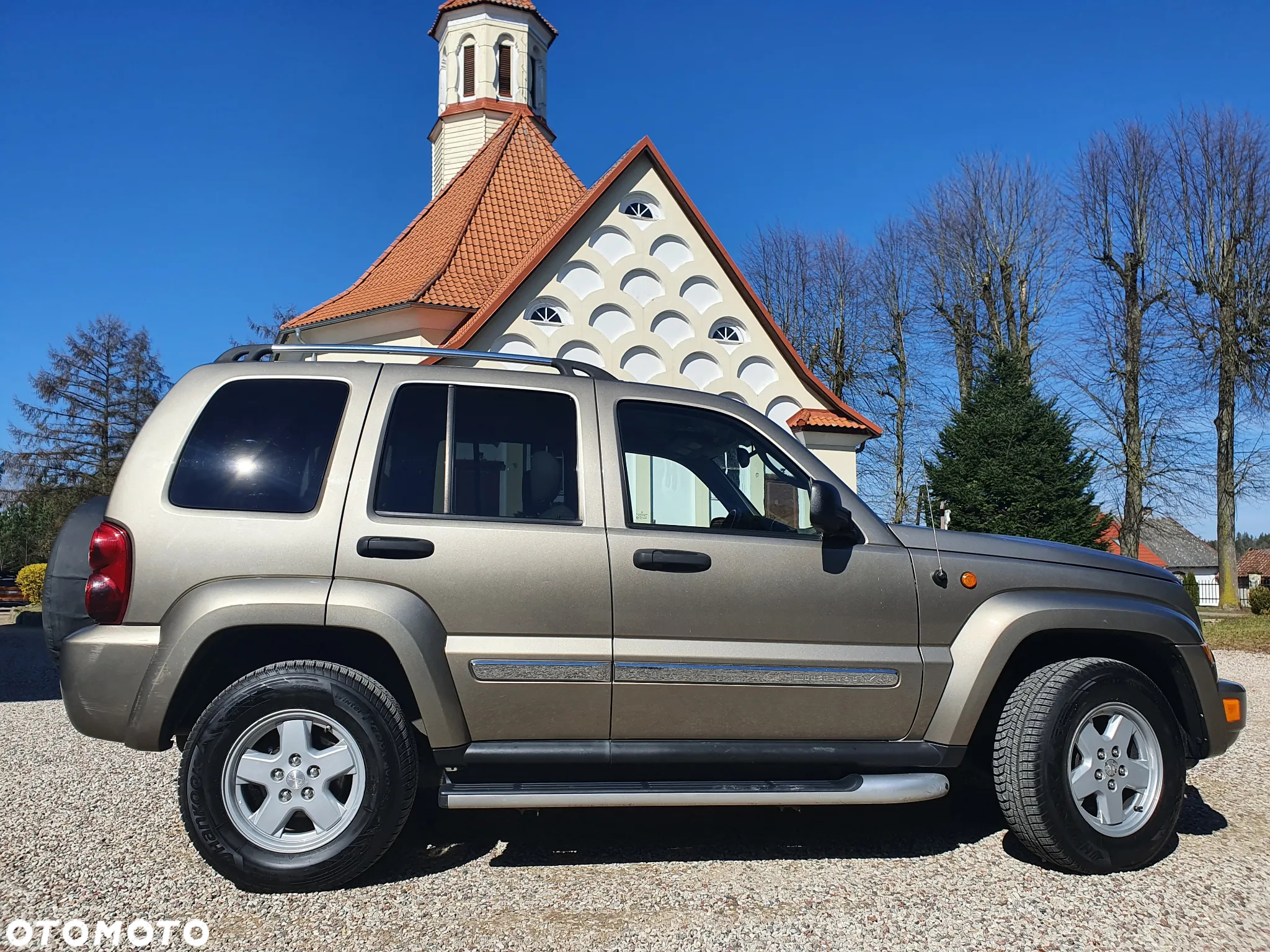 Jeep Liberty 2.8 CRD 4x4 - 8