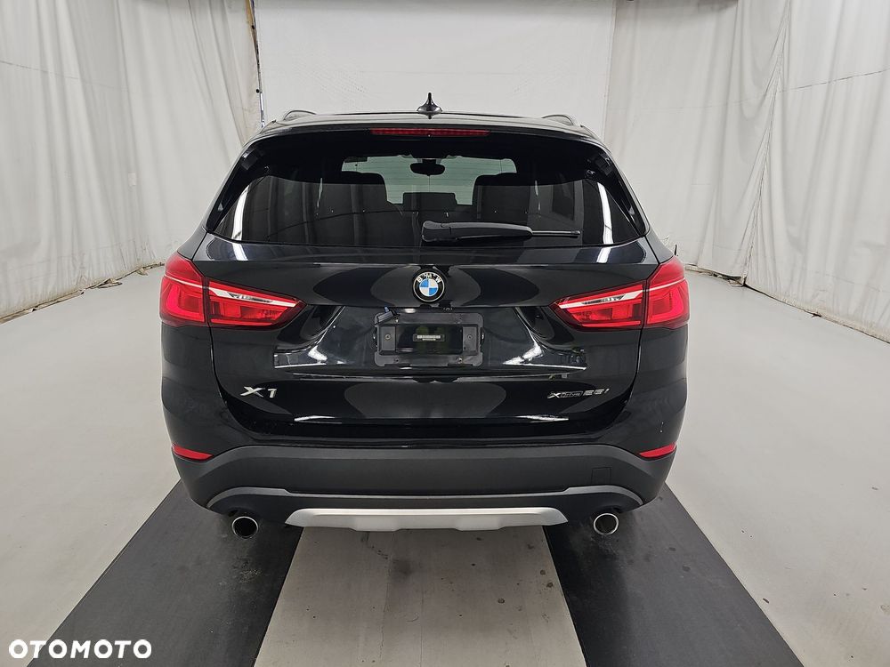 BMW X1 - 6