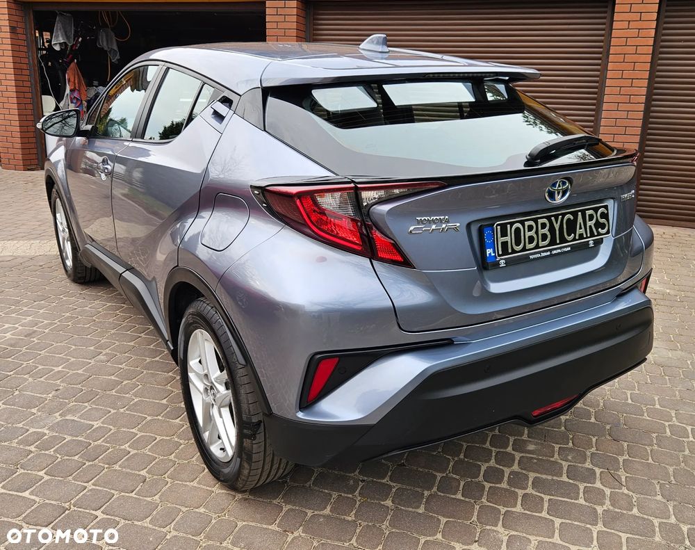 Toyota C-HR - 11