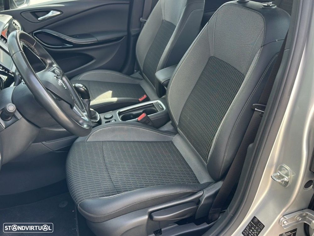 Opel Astra 1.2 T Elegance - 9