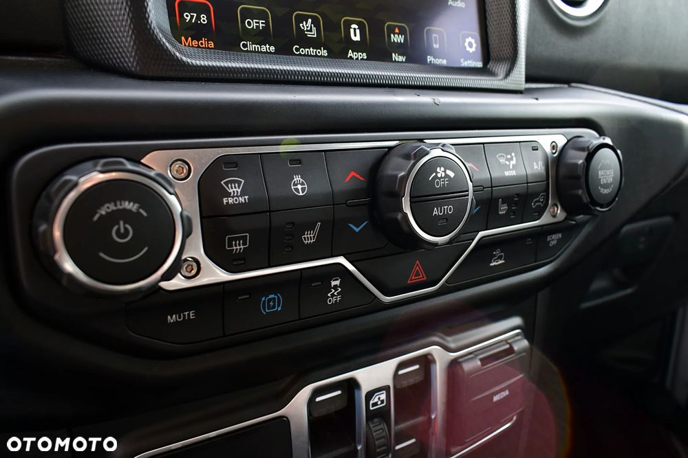 Jeep Wrangler Unlimited 2.0 Turbo PHEV 4xe Sahara - 16
