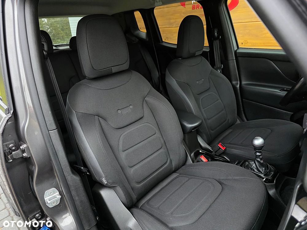 Jeep Renegade 1.4 MultiAir Night Eagle - 20
