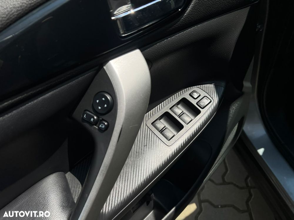 Mitsubishi Eclipse-Cross PHEV Intense+ - 37