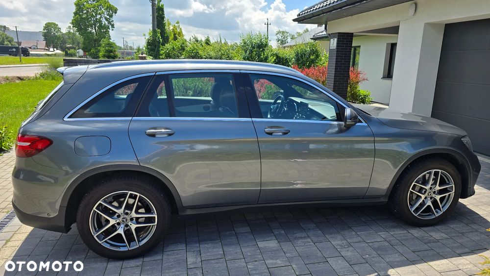 Mercedes-Benz GLC - 4