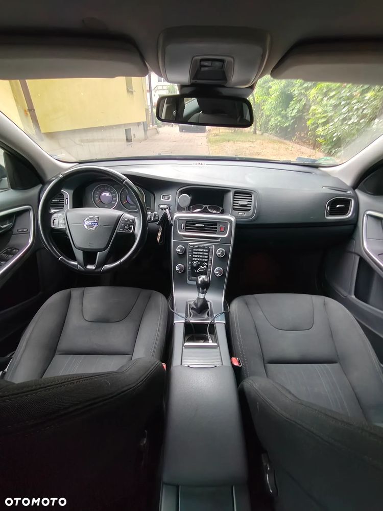 Volvo V60 - 12