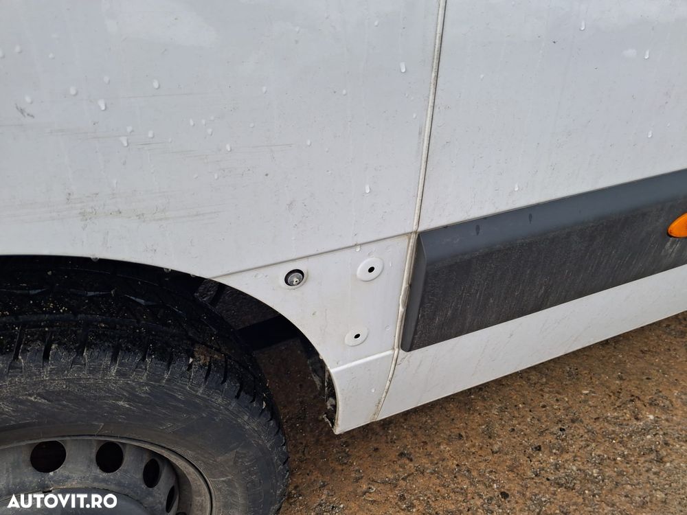 Renault Master Furgon L3H2 2.3 dci - 25