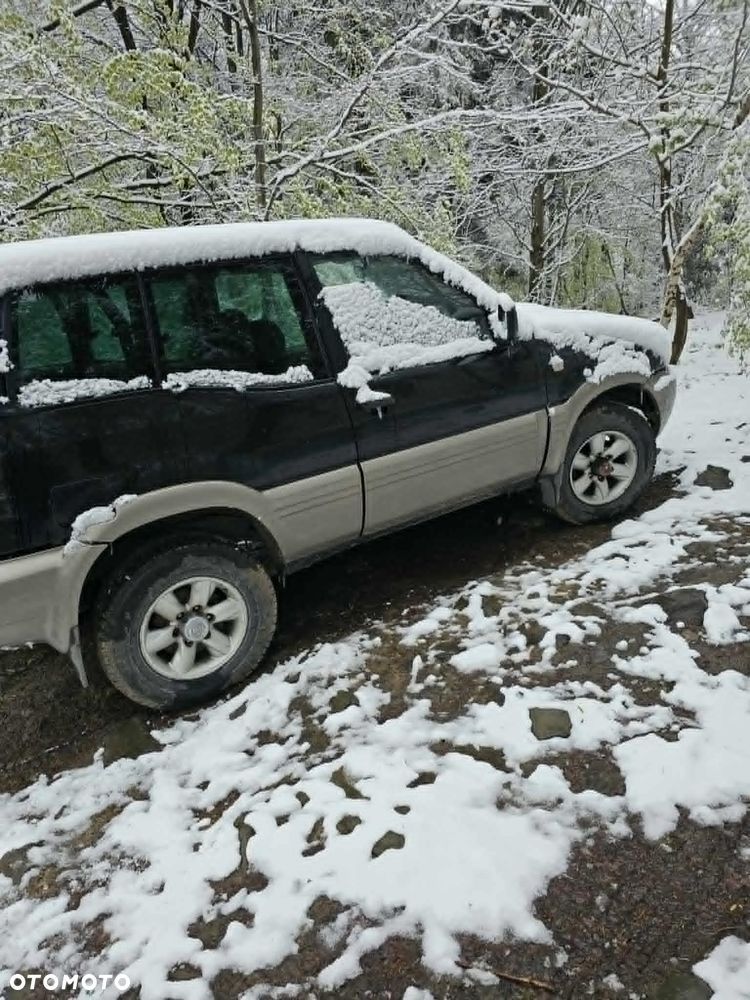Nissan Terrano 2.7 TDi Comfort - 5