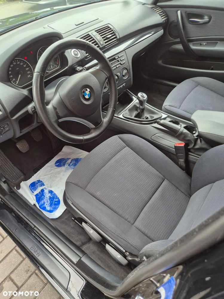 BMW Seria 1 116i - 10