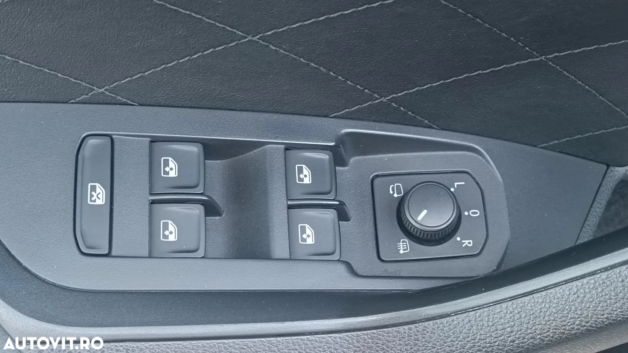 Skoda Kodiaq 2.0 TSI 4X4 DSG RS - 9