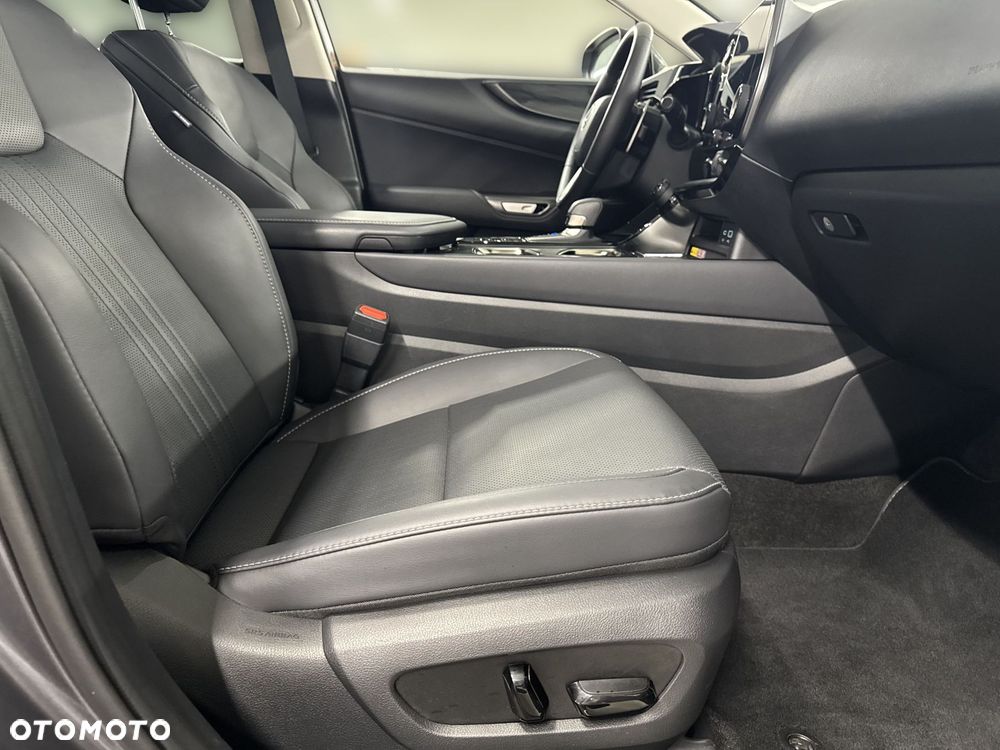 Lexus NX - 22