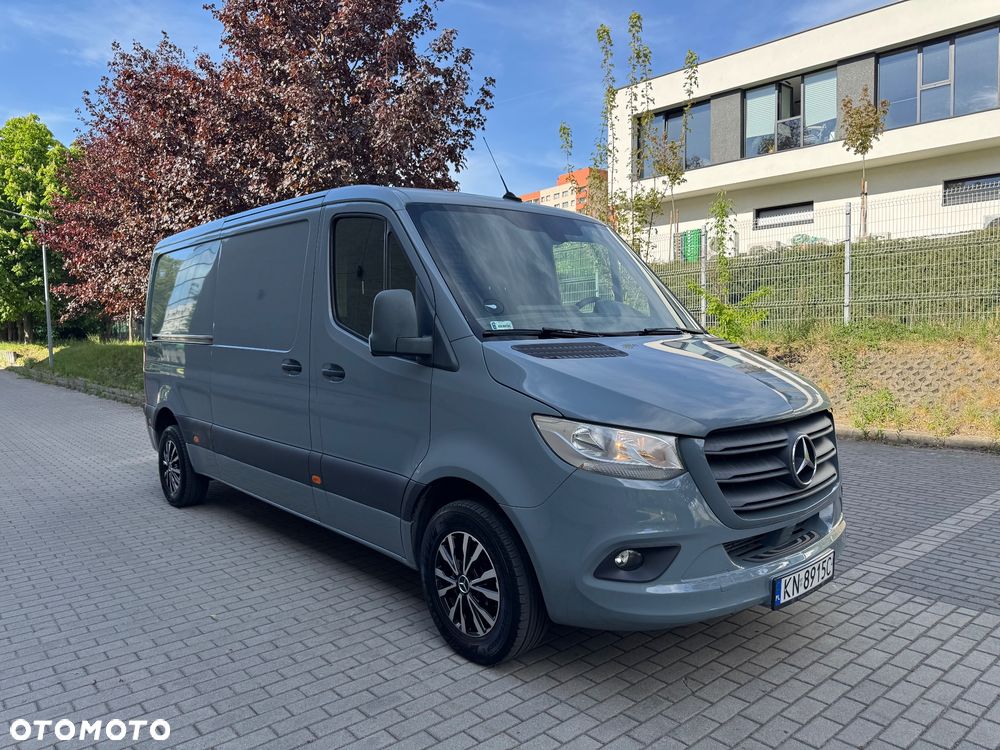 Mercedes-Benz Sprinter - 3