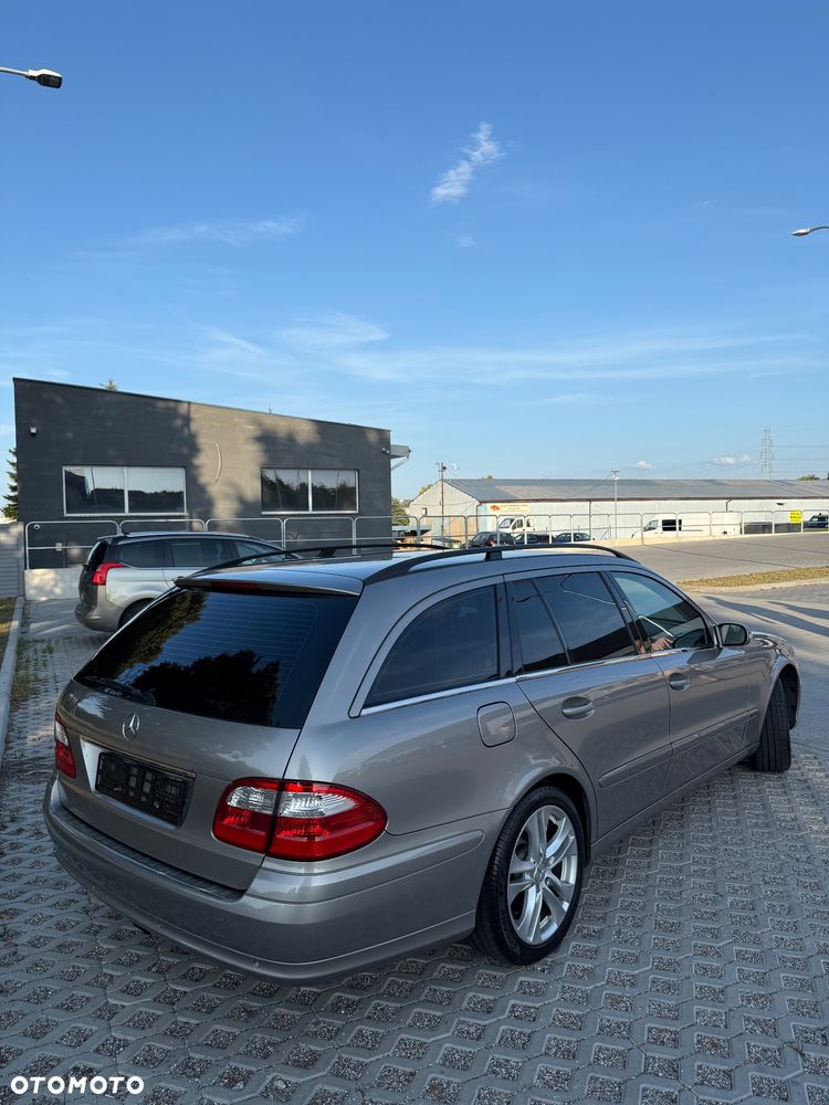 Mercedes-Benz Klasa E 200 Kompressor Automatik Classic - 3