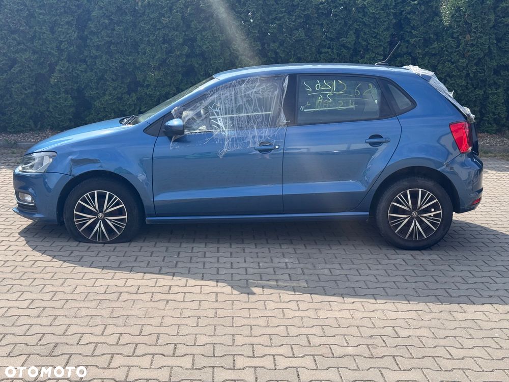 Volkswagen Polo 1.2 TSI Blue Motion Technology Allstar - 4