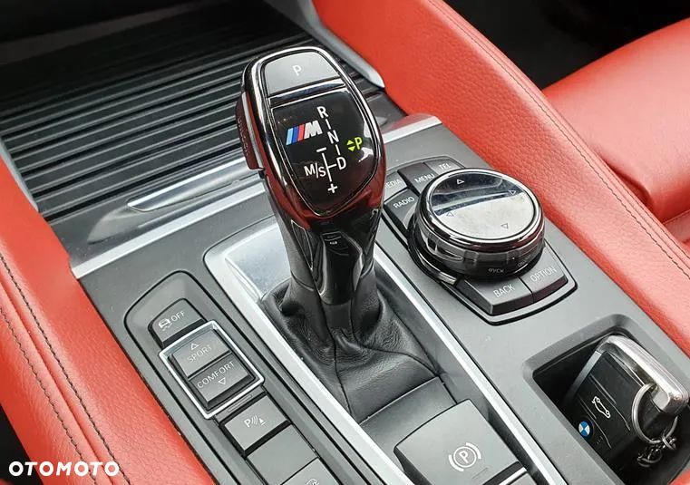 BMW X6 M50d - 13