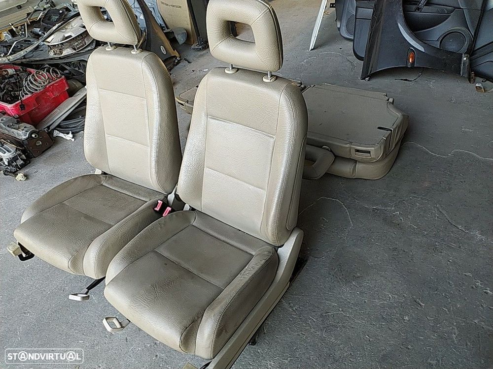 Conjunto De Bancos Audi A2 (8Z0) - 3