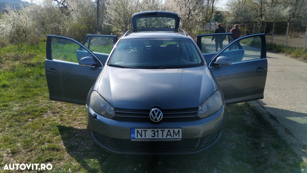 Volkswagen Golf 2.0 TDI Comfortline - 7