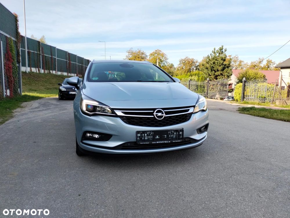 Opel Astra - 2