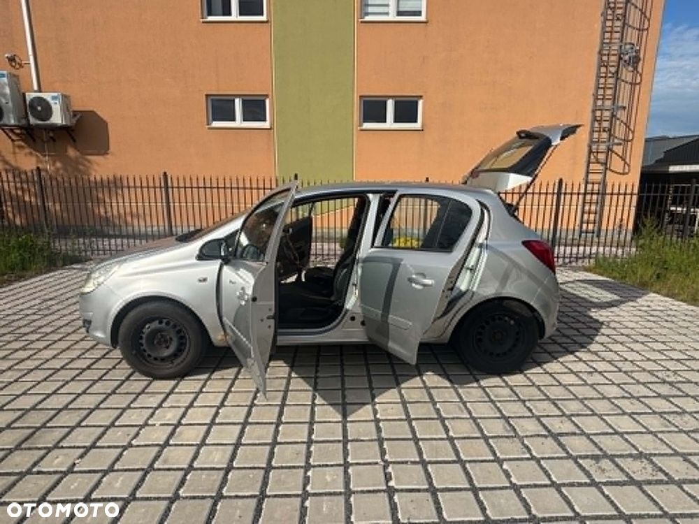 Opel Corsa 1.2 16V Enjoy - 5