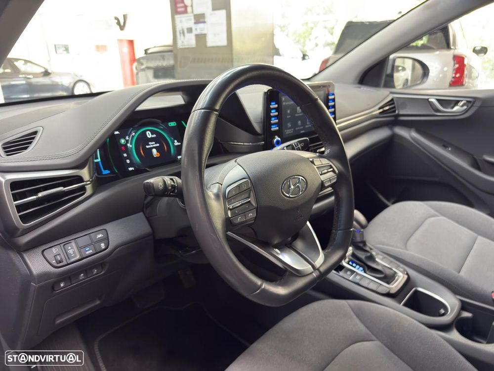 Hyundai Ioniq 1.6 GDI PHEV Pack Plus - 18