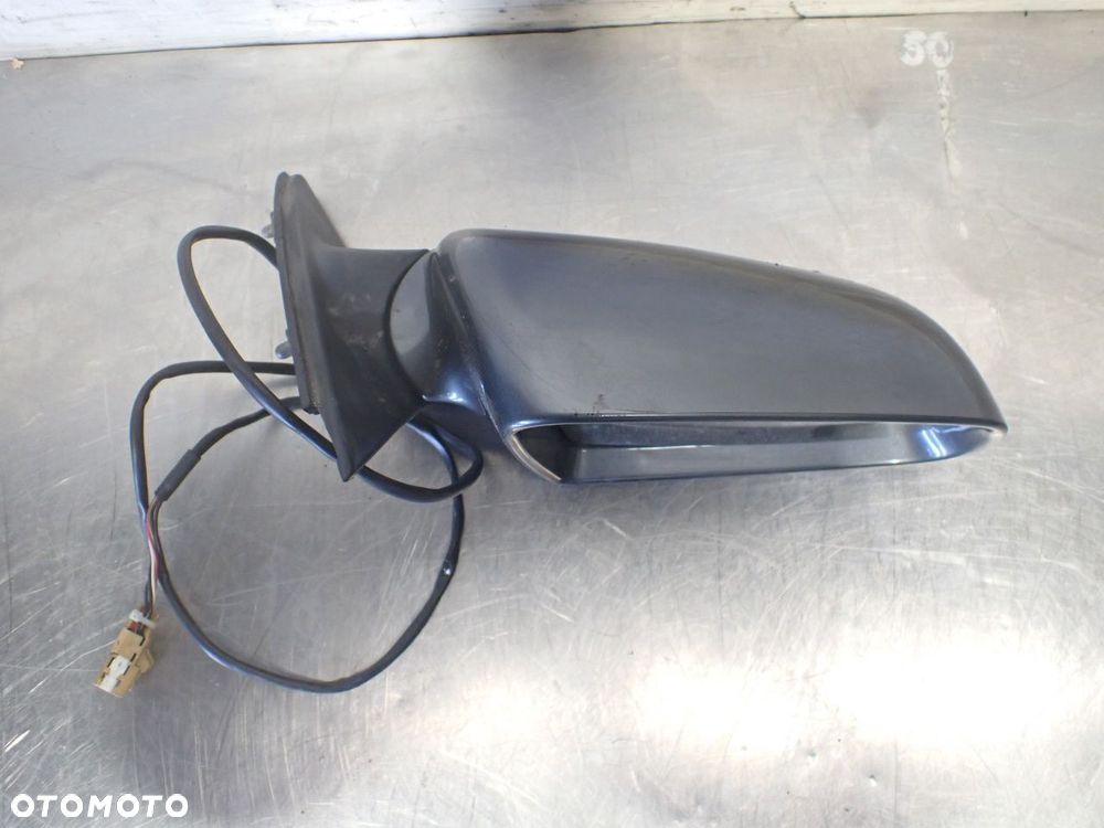 LUSTERKO PRAWE ELEKTRYCZNE AUDI A4 B6 1.9 - 2
