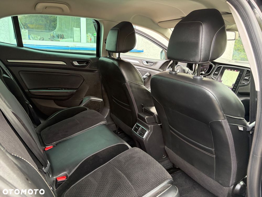 Renault Megane 1.5 dCi Limited EDC EU6 - 27