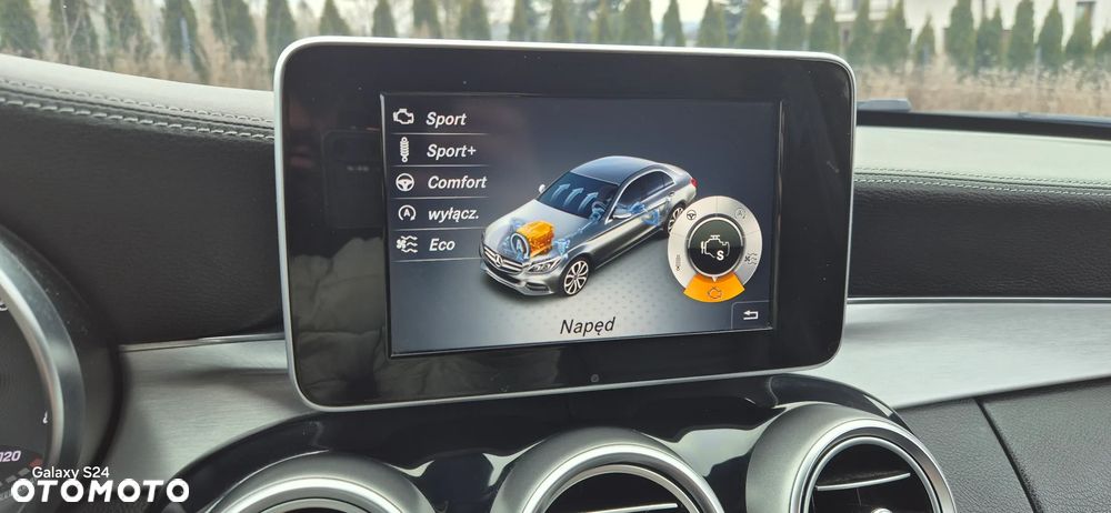 Mercedes-Benz Klasa C 250 7G-TRONIC AMG Line - 19