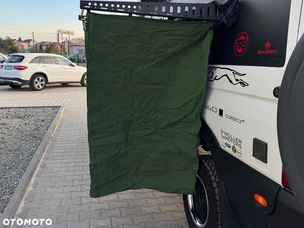 Mercedes-Benz SPRINTER - 30