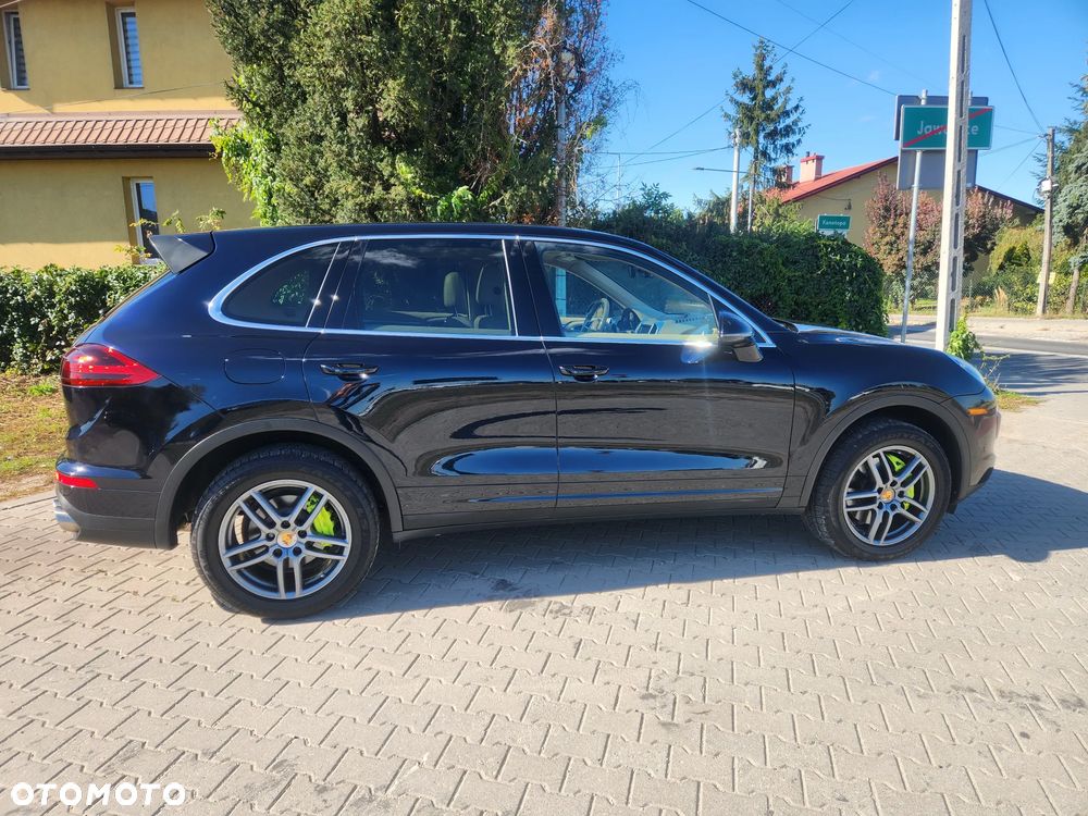 Porsche Cayenne S E-Hybrid - 6