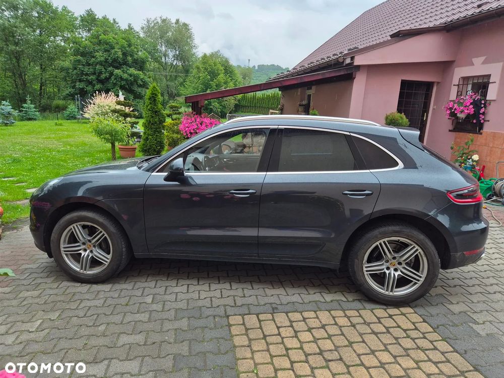 Porsche Macan - 5