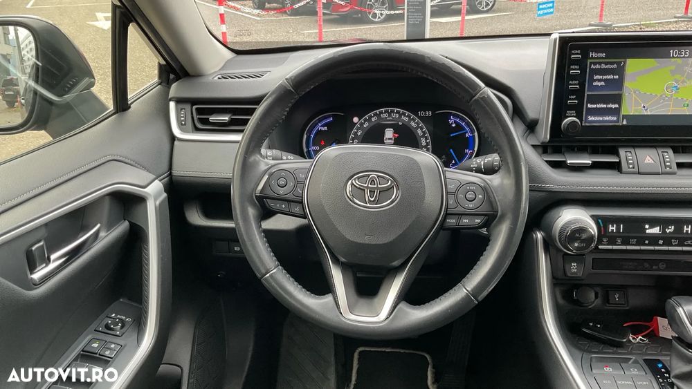 Toyota RAV4 - 30