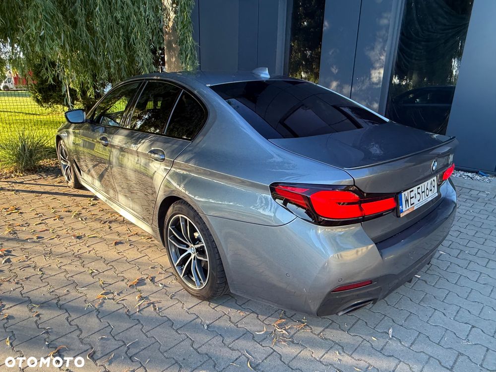 BMW Seria 5 530i xDrive mHEV M Sport sport - 13