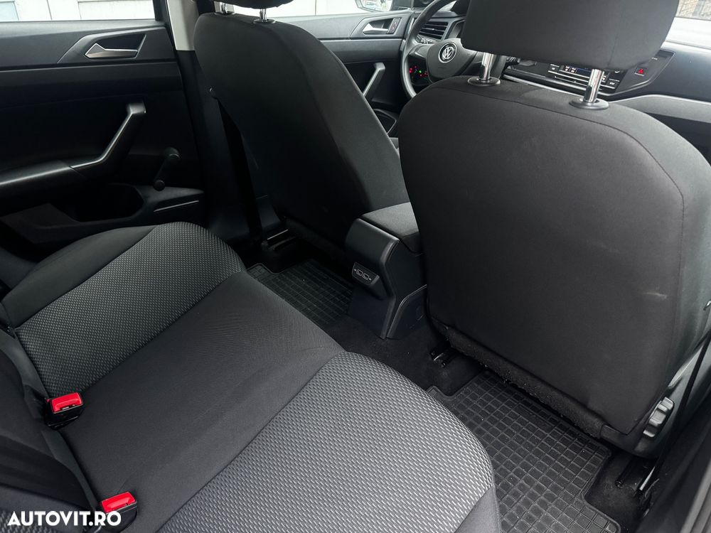 Volkswagen Polo - 4