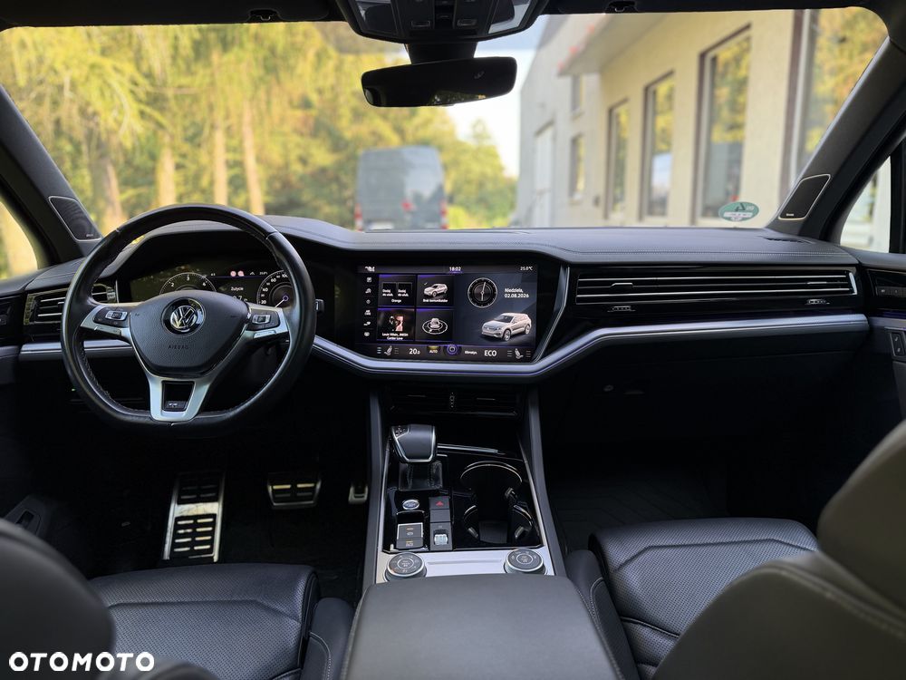 Volkswagen Touareg - 7
