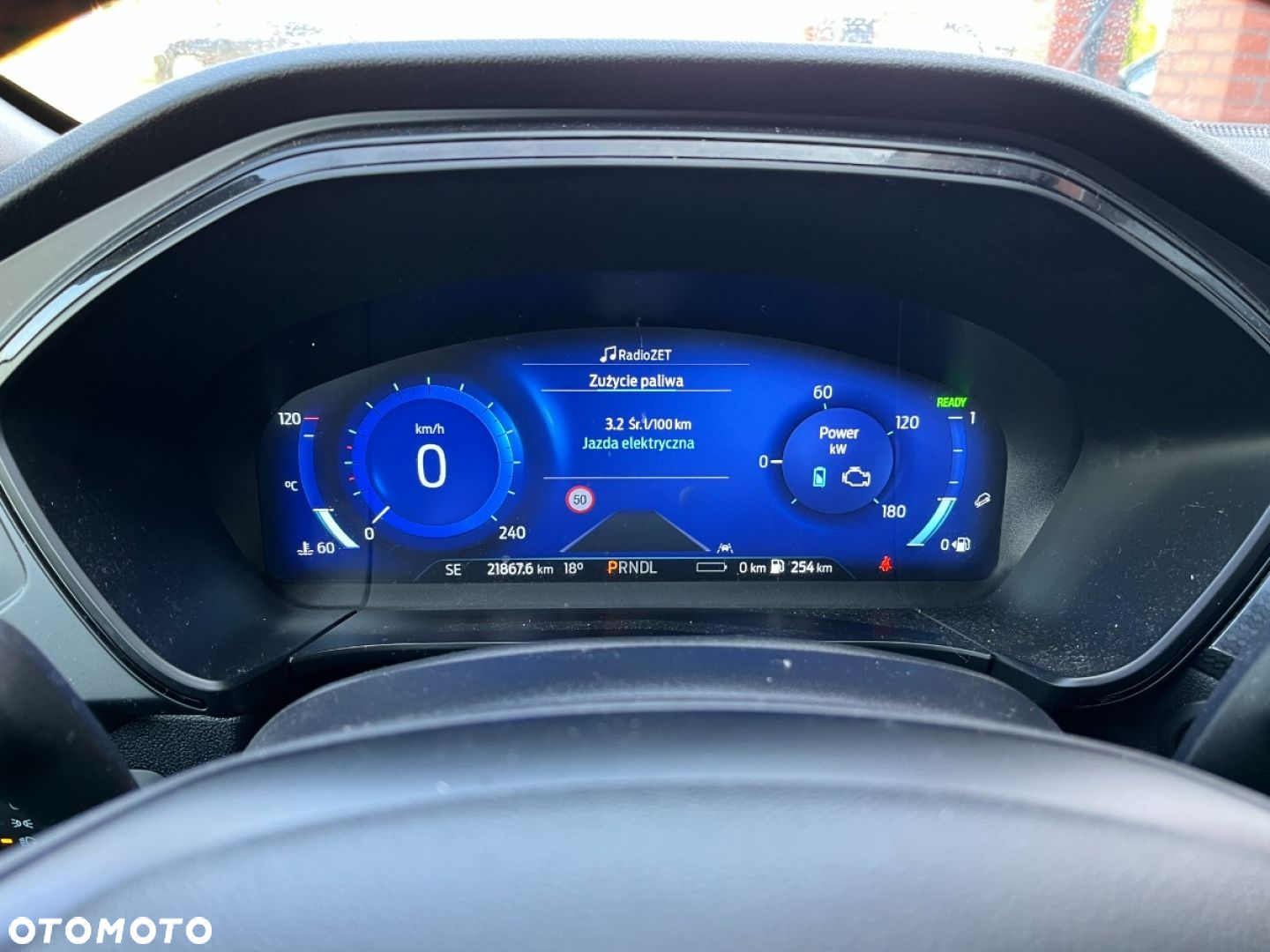Ford Kuga 2.5 Duratec PHEV ST-LINE - 9